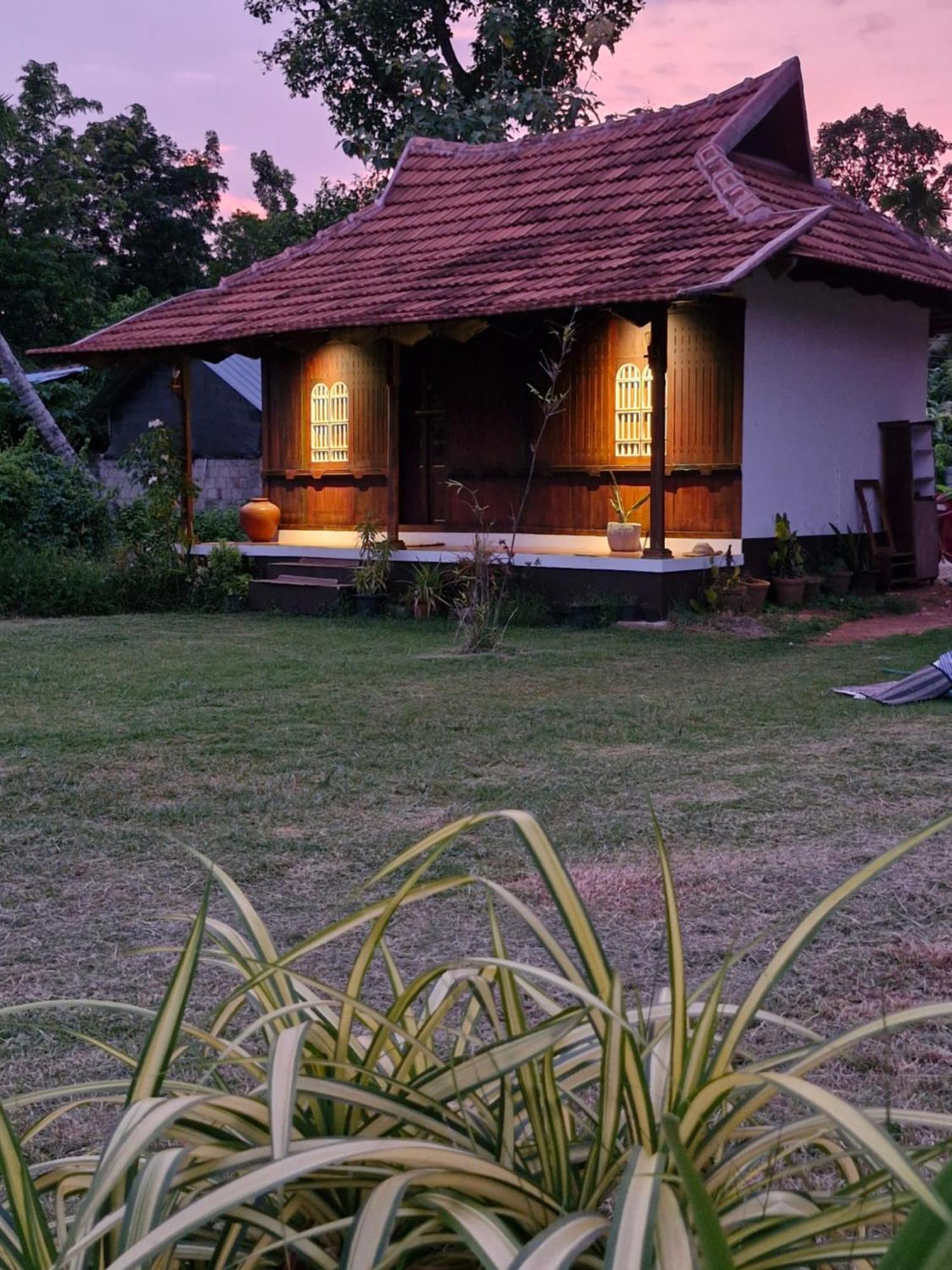 Gypsea Marari Bed & Breakfast Alappuzha ภายนอก รูปภาพ